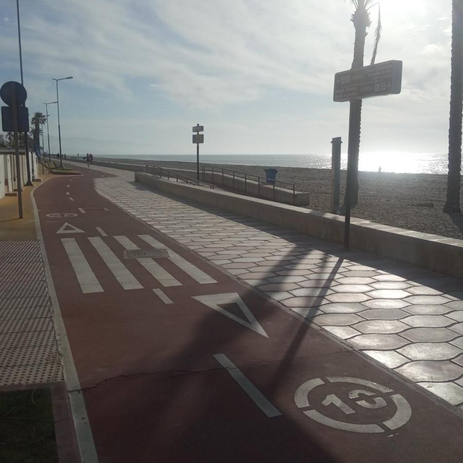 Villa Lagos A 25 Metros Del Mar Roquetas de Mar Buitenkant foto